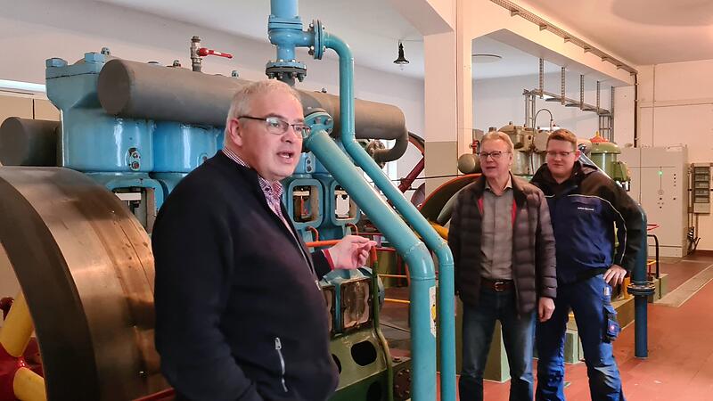 Das Pumpgeb&auml;ude ist beeindruckend - Zimmermann, M&uuml;ller, Sponsel