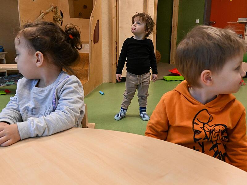 Die drei hatten Gl&uuml;ck, sie werden im BRK-Kinderhaus Wunderland gut betreut. Ob alle Familien einen Platz in Forchheim bekommen, ist unklar.Forchheim & Fr&auml;nkische Schweiz