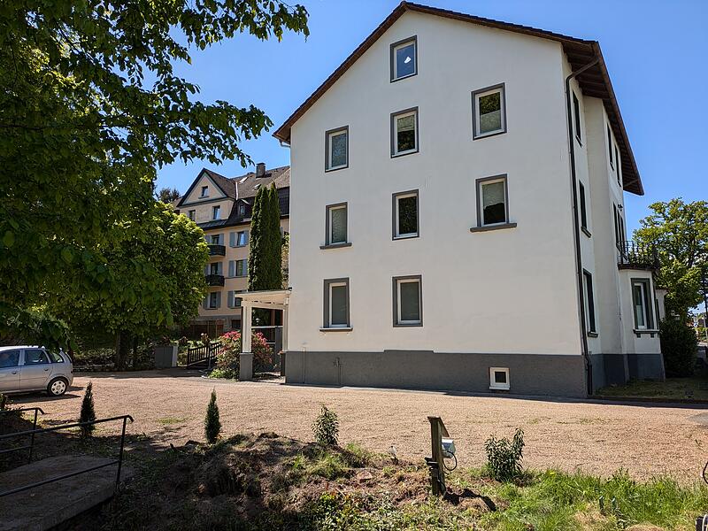 Das „Hotel am Park“ im Staatsbad Brückenau: Nach umfangreichen Renovierungsarbeiten erstrahlt das ehemalige Kanada-Haus in neuem Glanz. Das „Hotel am Park“ im Staatsbad Brückenau: Nach umfangreichen Renovierungsarbeiten erstrahlt das ehemalige Kanada-Haus in neuem Glanz.