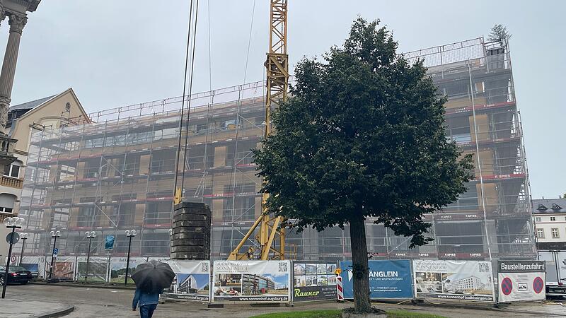 Elf Jahre nach dem Abriss des Steigenberger-Kurhaushotels steht am Kurgarten in Bad Kissingen wieder ein Hotelbau, zumindest als Rohbau.