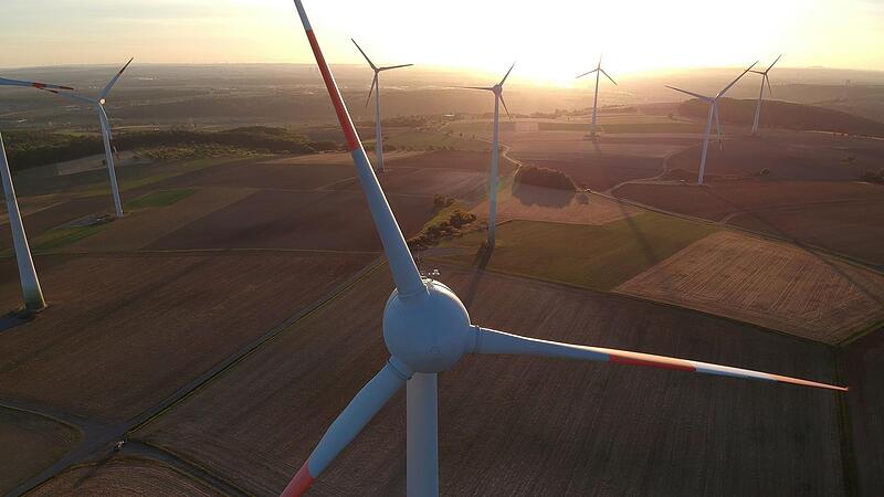So viele Windr&auml;der wie bei G&auml;dheim werden sich rund um Ermershausen sicher niemals drehen.
