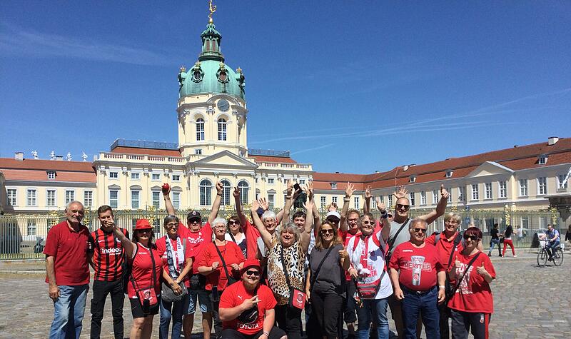 A bissla Kultur vor dem Spiel A bissla Kultur vor dem Spiel