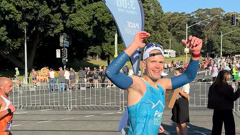 Thomas Geiger aus Schlammersdorf war als "Pacer" beim Sydney-Marathon im Einsatz.