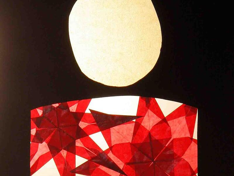 Schülerinnen und Schüler der Kl. 11e haben das Bild für den 2. Advent kreiert.