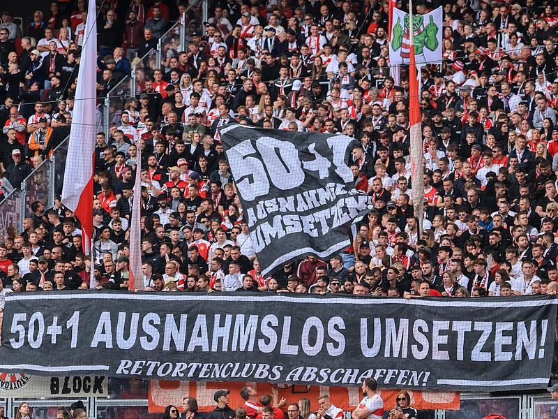 Fan-Plakat zur 50+1-Regel