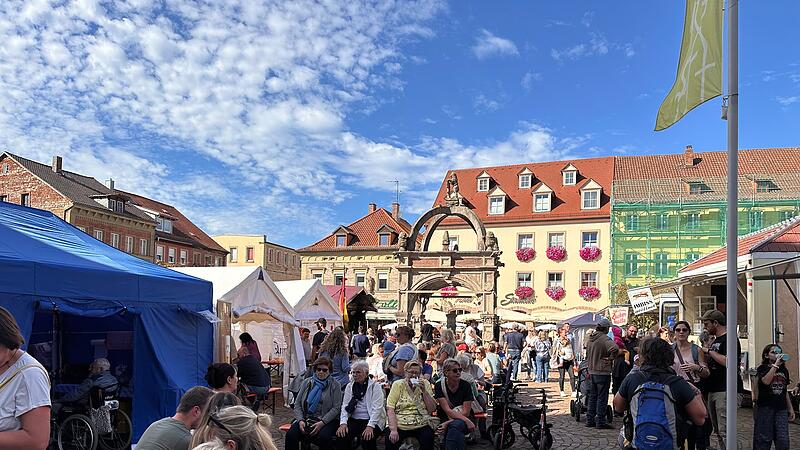 Michaelismarkt in der Innenstadt von Hammelburg