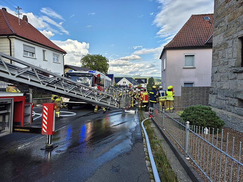 Zahlreiche Rettungskräfte waren in Gehülz vor Ort. Zahlreiche Rettungskräfte waren in Gehülz vor Ort.