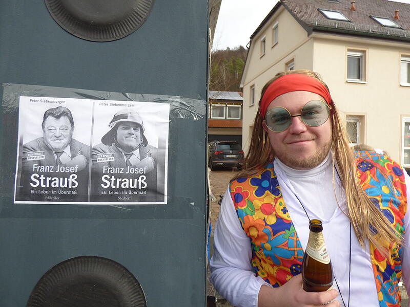 Der Faschingsumzug 2024 in Waischenfeld: bunt und voller Spitzen gegen die Bundespolitik.