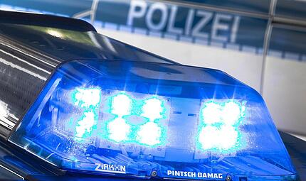Kreis Forchheim: Vermisster Mann tot aufgefunden Polizei Blaulicht generell Symbol