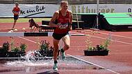 Der Staffelsteiner Noah Möller läuft in Stuttgart über 1500 Meter mit vier Hindernissen und einem Wassergraben pro Runde um den deutschen Titel der M15.