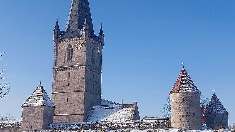 Die Wehrkirche in Hannberg ist Vorbildl f&uuml;r den Wanderpokal.