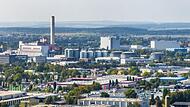 In einer Studie wollen sich Forschende vom Institut f&uuml;r Sozialwissenschaftliche Forschung (ISF) in M&uuml;nchen mit der Industriearbeit in Main-Rh&ouml;n besch&auml;ftigen. Das Bild zeigt unter anderem Geb&auml;ude von ZF in Schweinfurt.