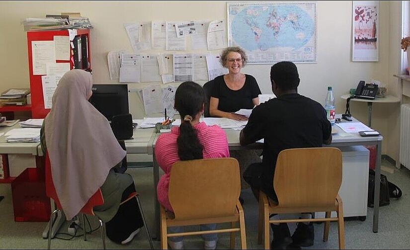 Gabi Stingl bei der IntegrationsberatungForchheim & Fränkische Schweiz Gabi Stingl bei der IntegrationsberatungForchheim & Fränkische Schweiz