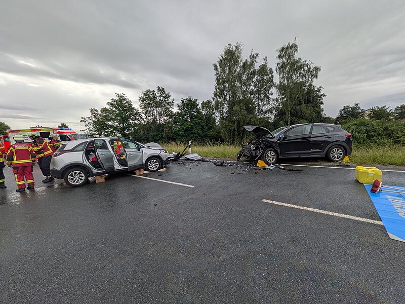 Unfall zwischen Kulmbach und Mainleus Unfall zwischen Kulmbach und Mainleus