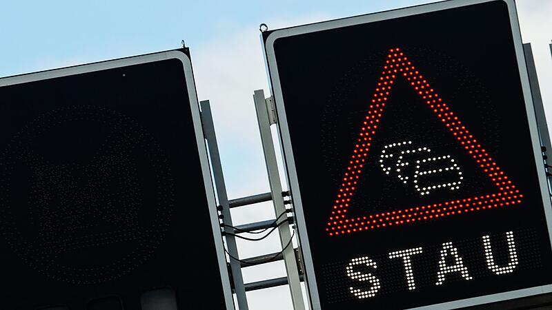 Stauwarnung Stauwarnung