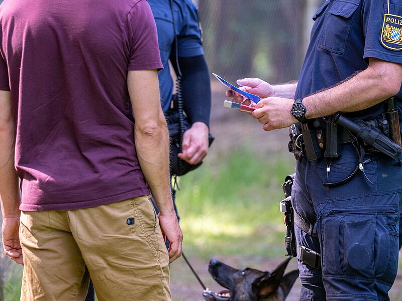 Bekämpfung von Kriminalität gegen Wildtiere Bekämpfung von Kriminalität gegen Wildtiere
