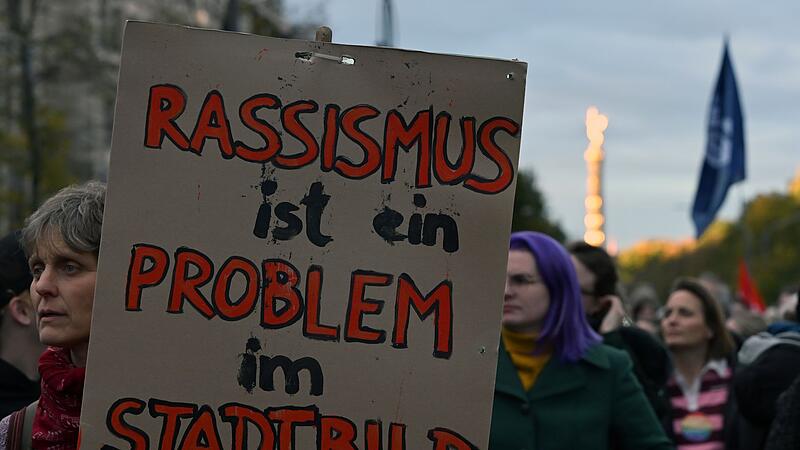 Demonstration - „Wir sind die Töchter“