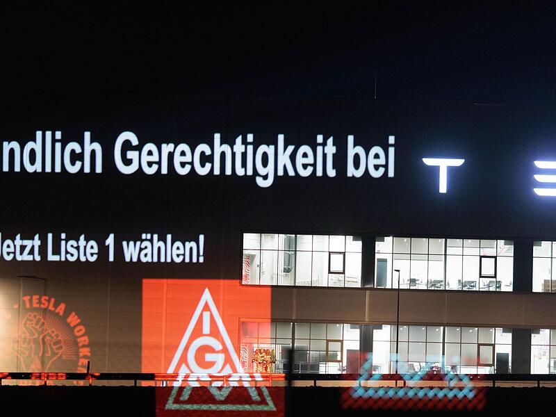 IG Metall Aktion bei Tesla IG Metall Aktion bei Tesla