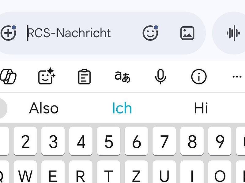 RSC-Nachrichten laufen &uuml;ber WLAN, und auch Gruppenchats sind m&ouml;glich.