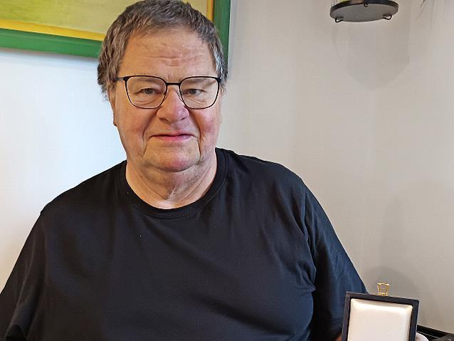 Nach dem Bundesverdienstkreuz erhält Mathias Söllner nun den Bayerische Verfassungsorden.