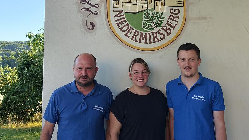 Von links: Sebastian G&ouml;tz, Helene Kropfelder und Jakob L&auml;ngenfelder von der Blaskapelle Niedermirsberg.Forchheim & Fr&auml;nkische Schweiz