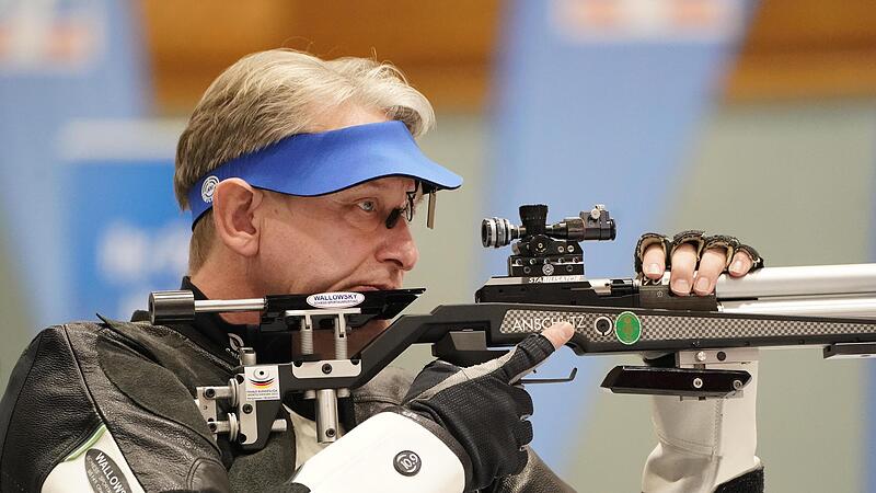 J&uuml;rgen Wallowsky kr&ouml;nte sich auch 2023 zum Luftgewehr-Europameister. Mit der SG Coburg peilt er in der kommenden Saison wieder das Finalturnier an.
