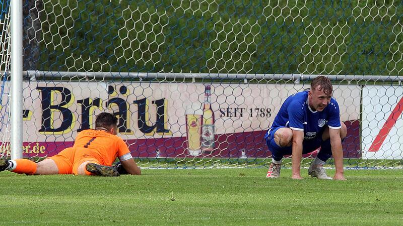Ein Bild aus dem Spiel gegen die DJK Bamberg, das auch passend zur aktuellen Lage des FC Oberhaid ist. Bei der TuS Frammersbach setzte es in der Schlussminute eine 1:2-Niederlage.