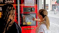 24/7 Frische Fritten aus dem Automaten 24/7 Frische Fritten aus dem Automaten