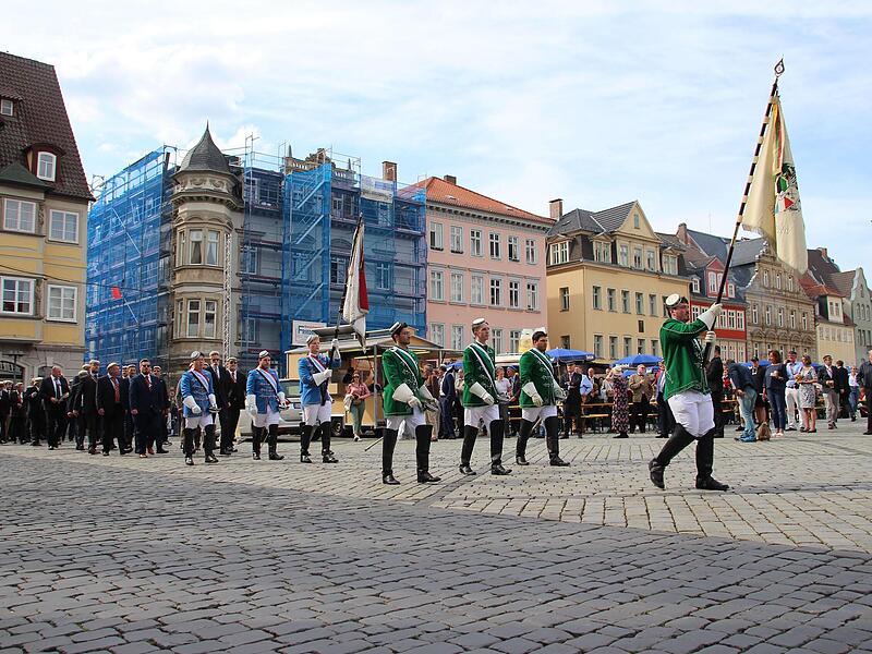 Mit dem Einzug der Präsidierenden wurde der Pfingstkongress des Coburger Convents eröffnet. Mit dem Einzug der Präsidierenden wurde der Pfingstkongress des Coburger Convents eröffnet.