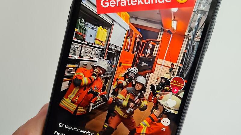 Jeden Mittwoch nehmen die G&ouml;&szlig;weinsteiner Feuerwehrleute Beitr&auml;ge auf.Forchheim & Fr&auml;nkische Schweiz