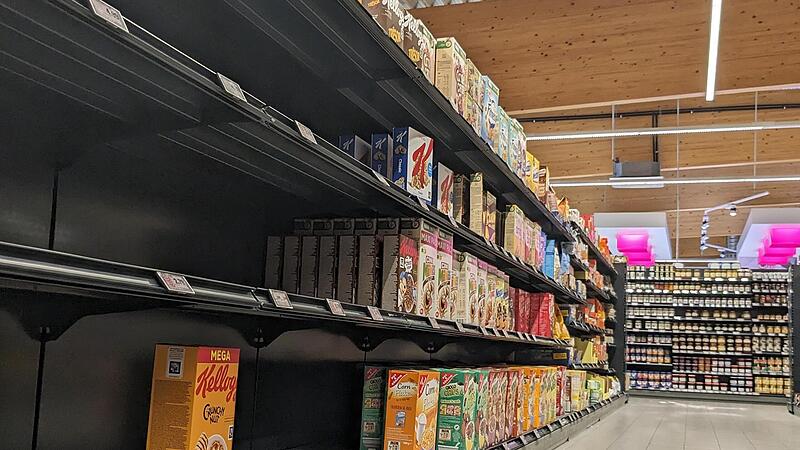 L&uuml;cken im Regal: Der Streik im Edeka-Zentrallager f&uuml;hrt dazu, dass der Nachschub f&uuml;r manche Artikel auf sich warten l&auml;sst.