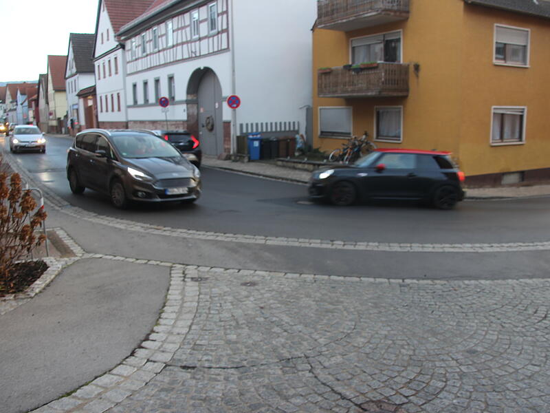 August-Ullrich-Straße Elfershausen August-Ullrich-Straße Elfershausen