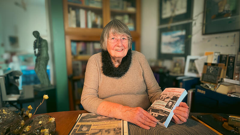 Für Irma S. ist das Schreiben erst später in ihrem Leben zu einer „echten Leidenschaft“ geworden. Sie bringt das zu Papier, was ohne sie in Vergessenheit geraten würde: ihre Familiengeschichte.