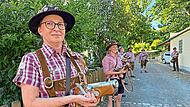 Die Neudrossenfelder B&ouml;llersch&uuml;ssen er&ouml;ffneten das 40. Drossenfelder Stra&szlig;enfest. Sonny Adam