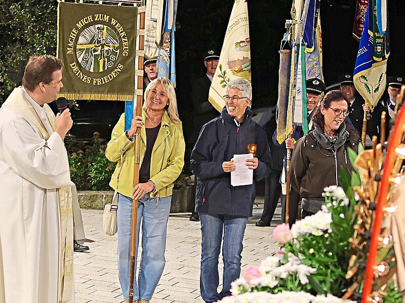 Im jährlichen Wechsel findet die Standartenübergabe statt, heuer geht sie vom Seelsorgebereich Kronach wieder in den Frankenwald. Im jährlichen Wechsel findet die Standartenübergabe statt, heuer geht sie vom Seelsorgebereich Kronach wieder in den Frankenwald.