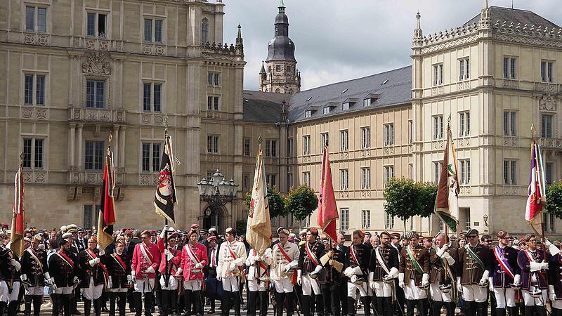 Jedes Jahr an Pfingsten treffen sich die Mitglieder des Coburger Convents zu einem Kongress in Coburg.