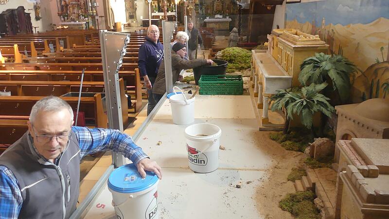 Kirchenkrippe in der Herzogenauracher Stadtpfarrkirche