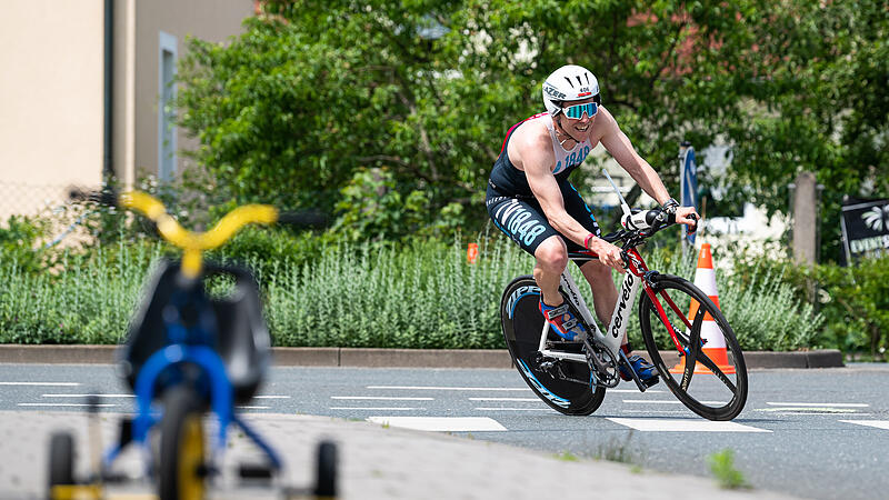 Räder gab es am Sonntag auf der Strecke - und abseits davon. Der Forchheimer Stadttriathlon fand bereits zum zwölften Mal statt.