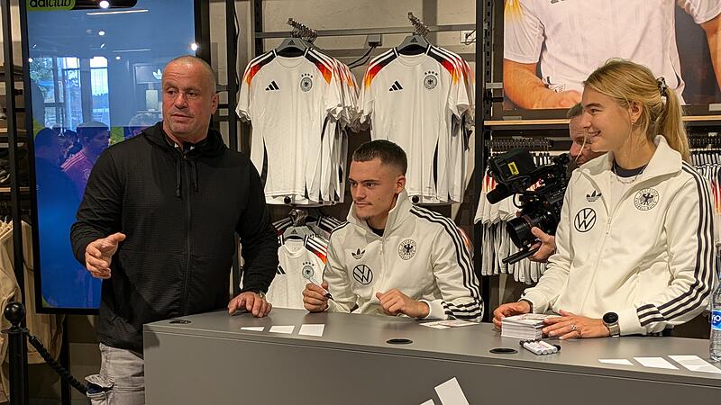 Florian Wirtz bei AdidasFlorian Wirtz bei Adidas