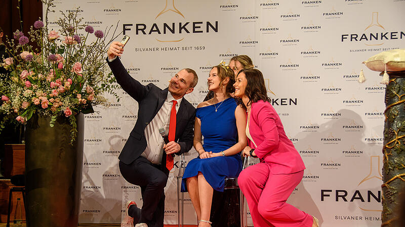 Selfie mit Weink&ouml;nigin Angelina Seiler