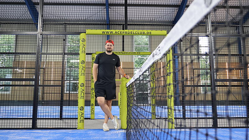 Armanni Tomescu er&ouml;ffnet eine neue Padelhalle in Bamberg.