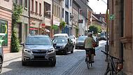 In Hammelburg gibt es für Radfahrer einige Problemstellen. So auch in der Inneren Kissinger Straße, wo Radeln stadtauswärts mittlerweile verboten ist.