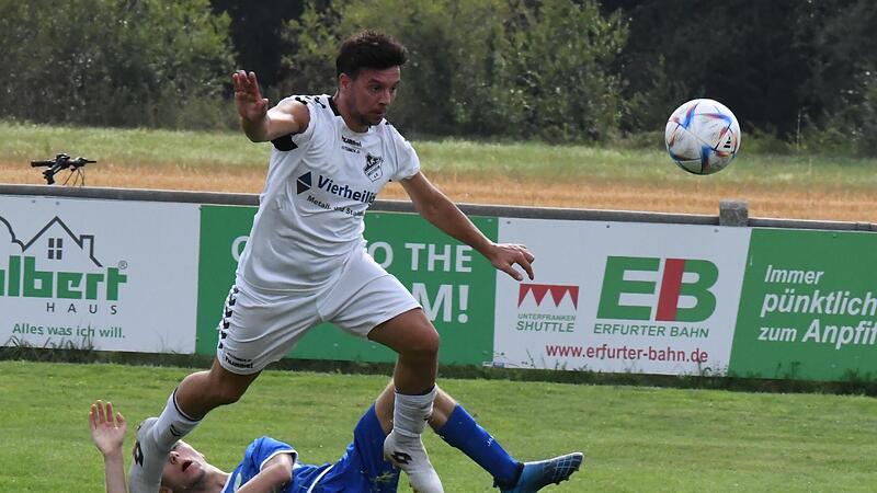 Unser Bild zeigt Konstantin Papadopoulos im Trikot des FC Westheim im Duell mit der SG Hammelburg/Fuchsstadt II aus der vergangenen Saison.