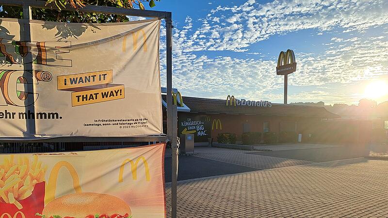 Schluss mit Pommes und Burger: Die McDonalds-Filiale in Burgkunstadt schlie&szlig;t Ende September 2023.