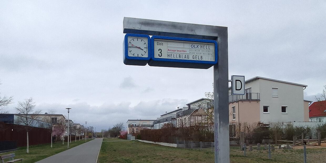 Friedlich gegen Ukraine-Krieg: Künstler sendet Friedensbotschaften in Nürnberg