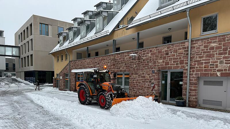 Schnee und Eisgl&auml;tte? Personal und Fahrzeuge der Stadt Bad Kissingen sind einsatzbereit.