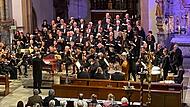 Bislang eine fester Termin für Kulturbegeisterte in Herzogenaurach: Konzerte des Philharmonischen Chors, hier während eines Auftritts in der Stadtpfarrkirche St. Magdalena im Oktober 2022. Unter anderem für ihn wird die Stadt dieses Jahr keine Gel... Bislang eine fester Termin für Kulturbegeisterte in Herzogenaurach: Konzerte des Philharmonischen Chors, hier während eines Auftritts in der Stadtpfarrkirche St. Magdalena im Oktober 2022. Unter anderem für ihn wird die Stadt dieses Jahr keine Geld mehr ausgeben.