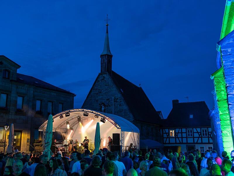 Nach zwei Jahren Corona-Pause lockte das Altstadtfest wieder zahlreiche Besucher nach Herzogenaurach.