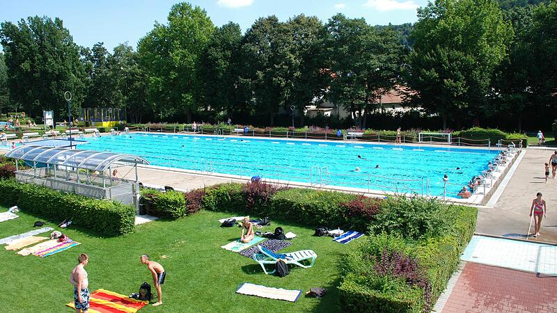 Das Wasser im Aquaria wird k&auml;lter.