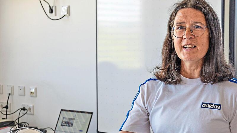 Anita Petermann, Junioren-Spielleiterin des DFB, zollte den neuen Junior-Coaches ihren vollen Respekt.Rudolf Hein Anita Petermann, Junioren-Spielleiterin des DFB, zollte den neuen Junior-Coaches ihren vollen Respekt.Rudolf Hein